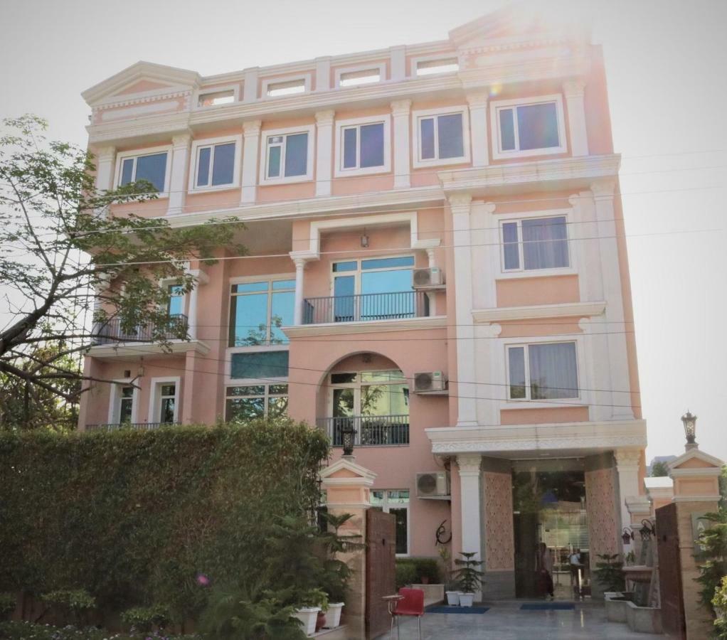 Royal Residence Iffco Chowk Gurgaon Dış mekan fotoğraf