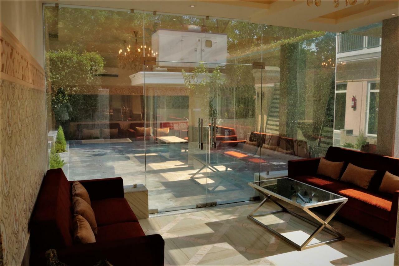Royal Residence Iffco Chowk Gurgaon Dış mekan fotoğraf
