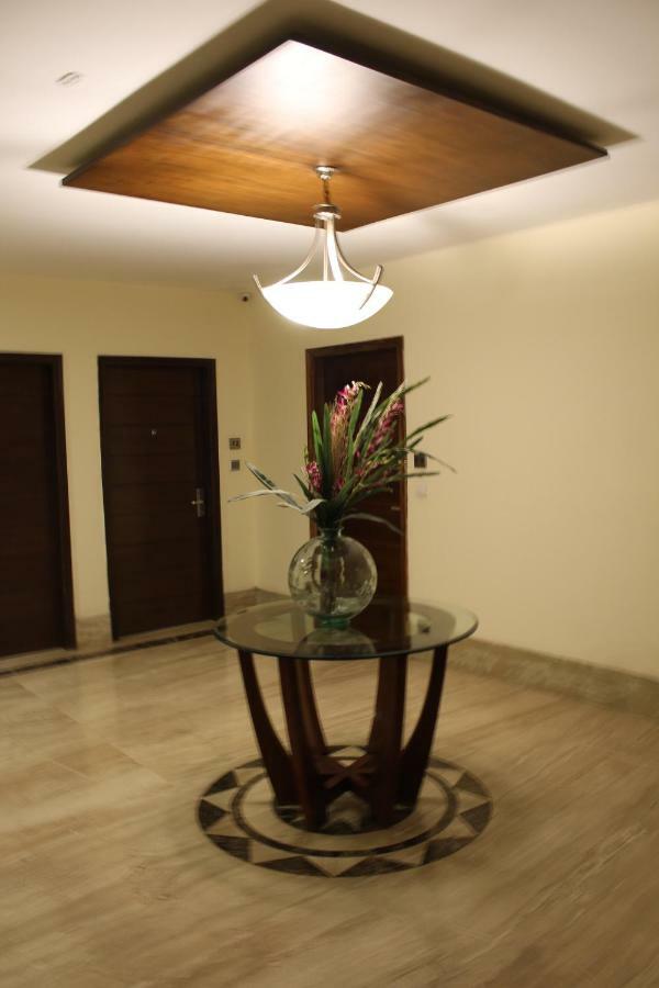Royal Residence Iffco Chowk Gurgaon Dış mekan fotoğraf