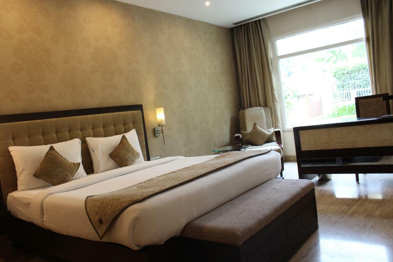 Royal Residence Iffco Chowk Gurgaon Dış mekan fotoğraf