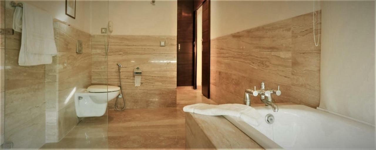 Royal Residence Iffco Chowk Gurgaon Dış mekan fotoğraf